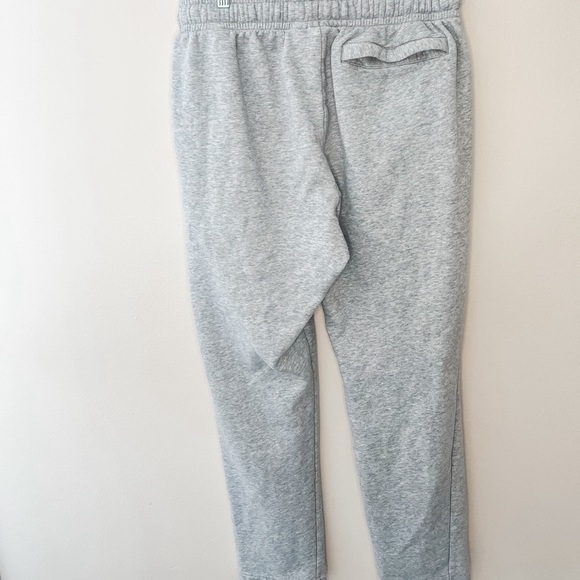 Under Armour Gray Joggers "Property Of Minnesota 1851" Graphic L - Picture 4 of 4